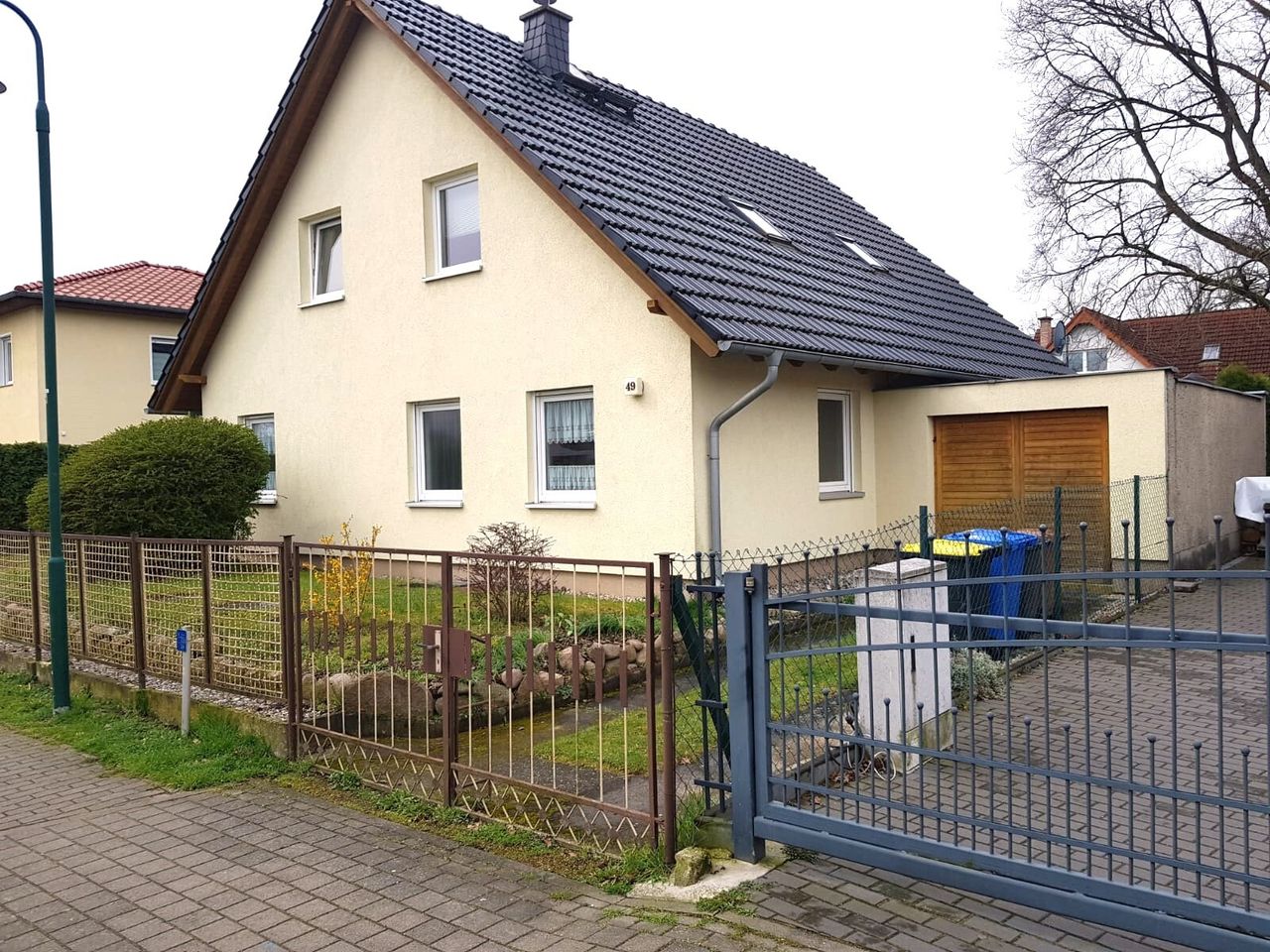 Einfamilienhaus Gartenansicht