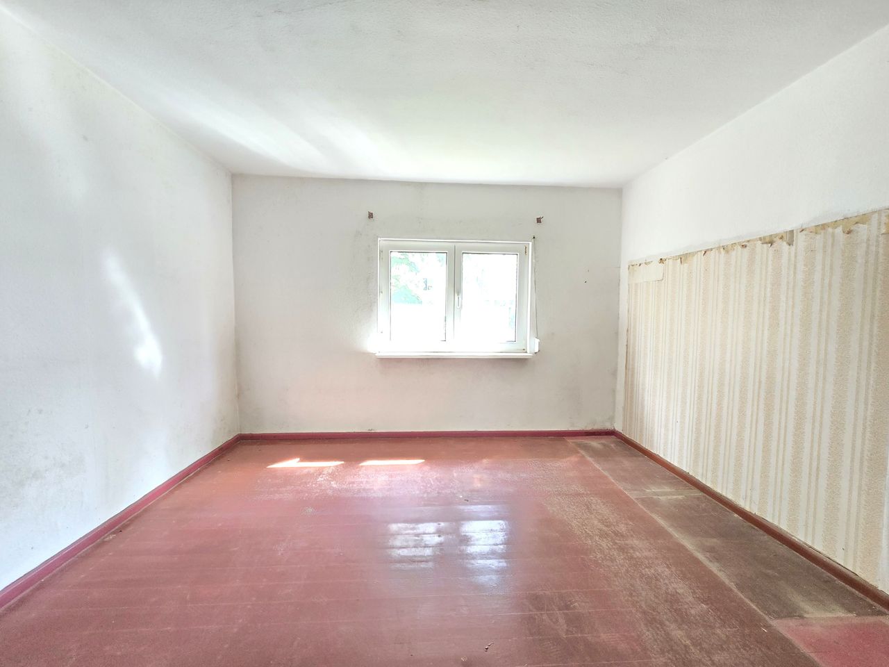 Einfamilienhaus Straßenansicht